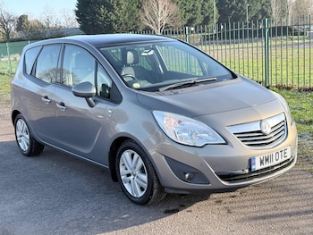 2011 (11) - 1.7 CDTi 16V [130] SE 5dr