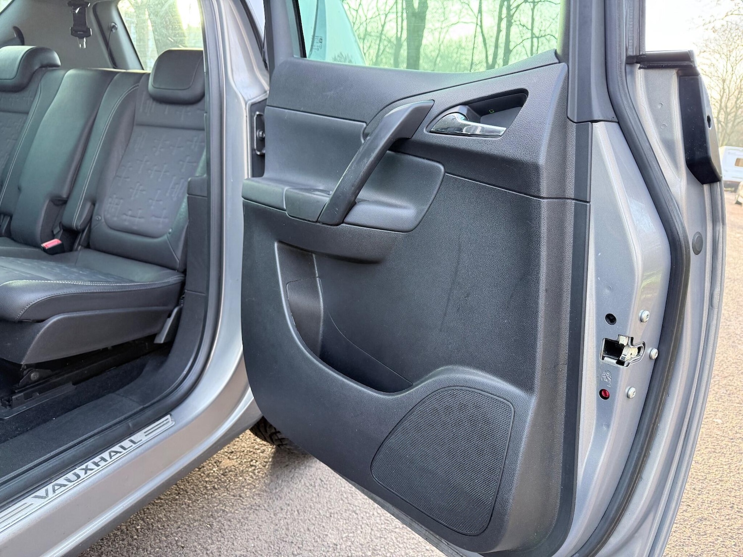 Used Vauxhall Meriva 2011 for sale - 76714622: Photo 31