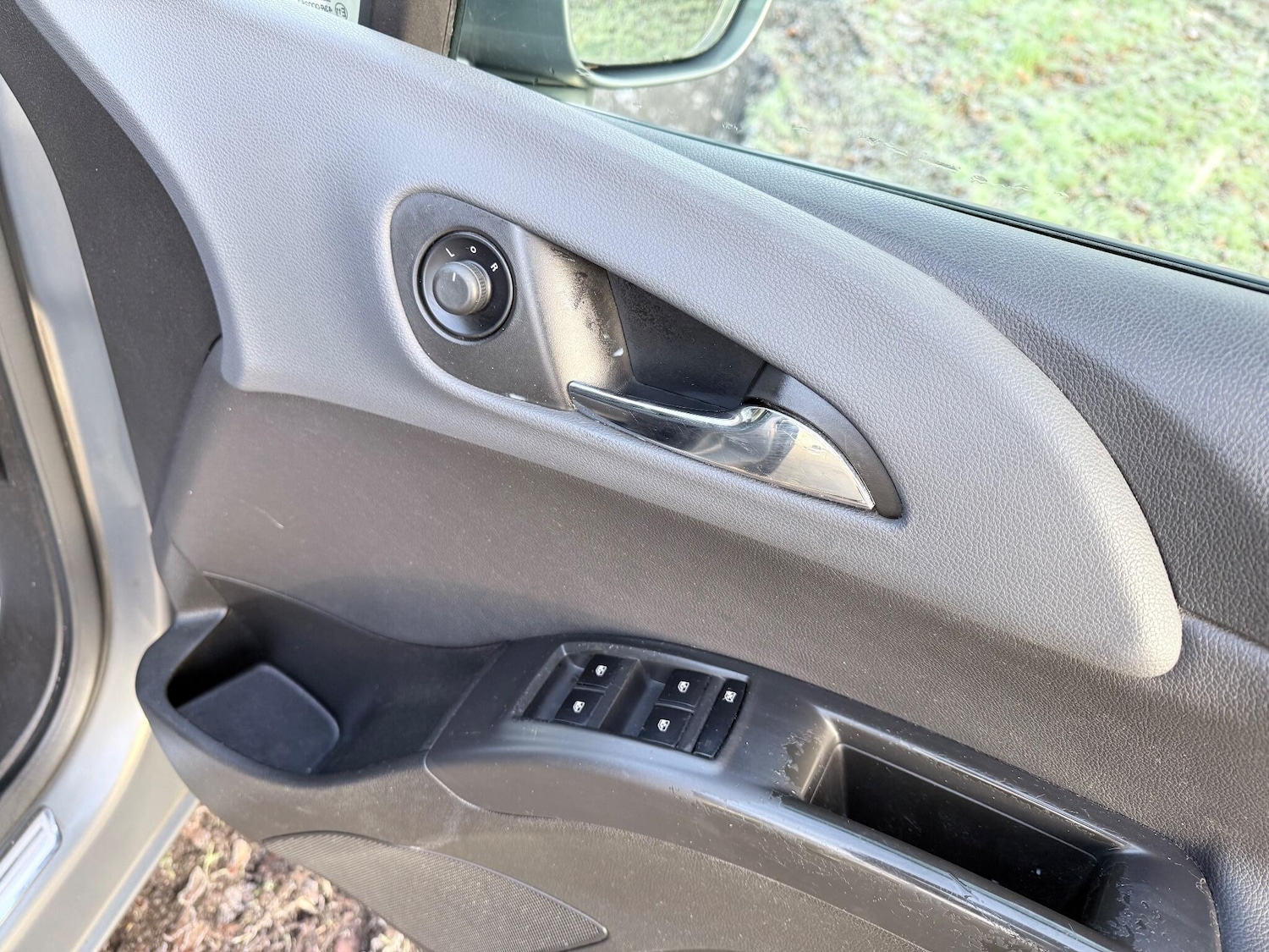 Used Vauxhall Meriva 2011 for sale - 76714622: Photo 34