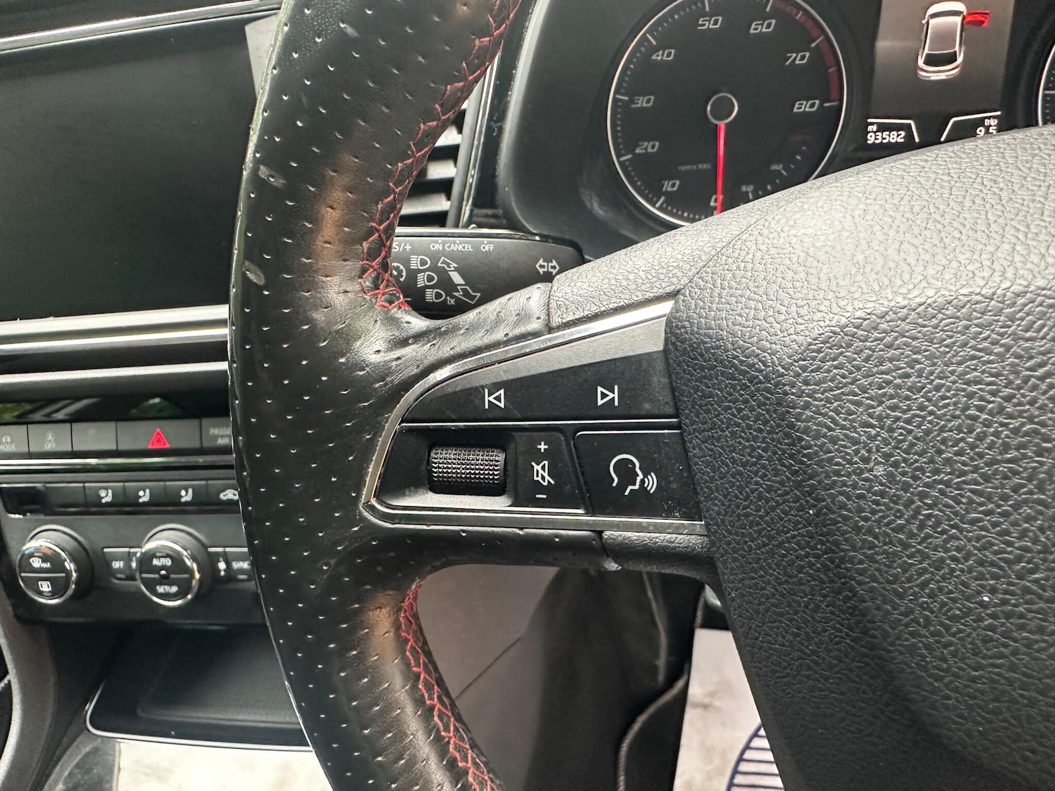 Used SEAT Leon for sale - 76523284: Photo 35