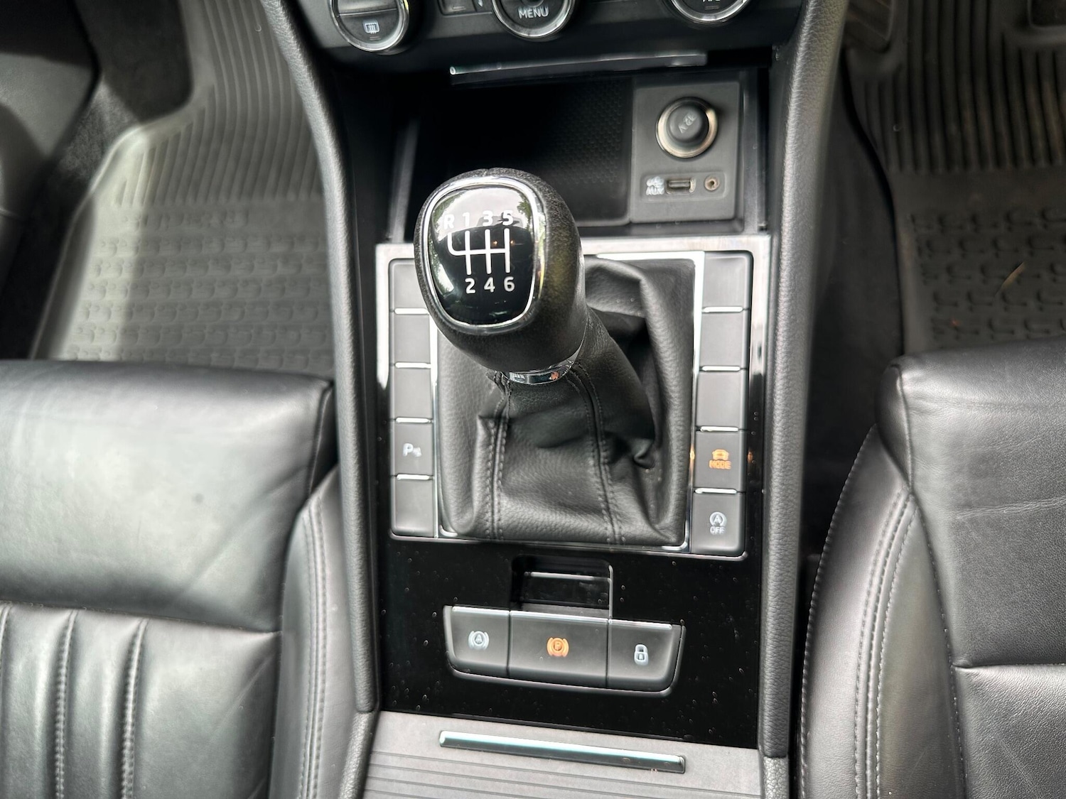 Used Skoda Superb for sale - 76523280: Photo 23