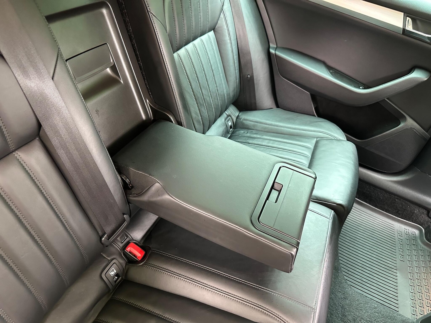 Used Skoda Superb for sale - 76523280: Photo 29