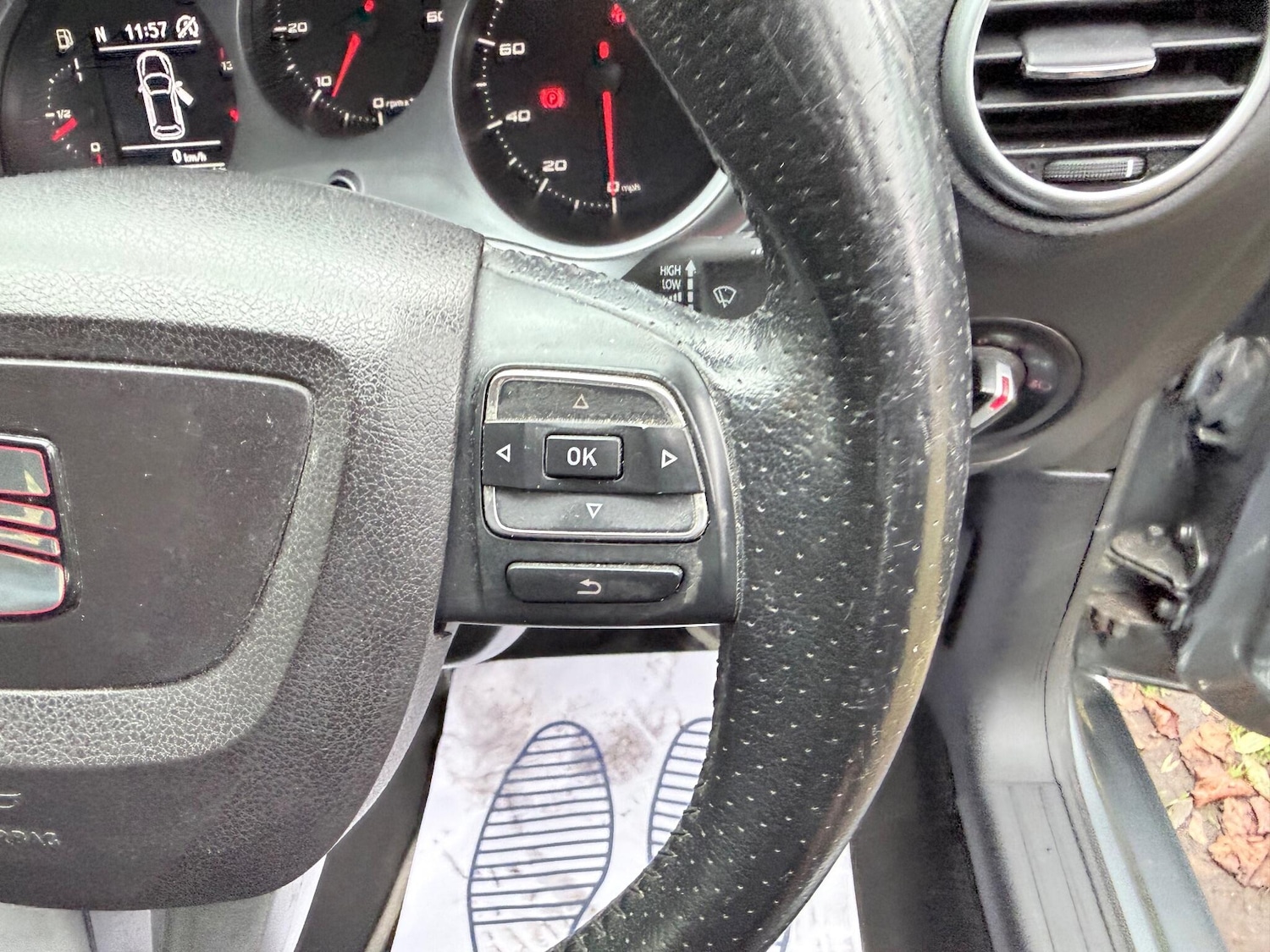 Used SEAT Leon 2012 for sale - 76527846: Photo 30