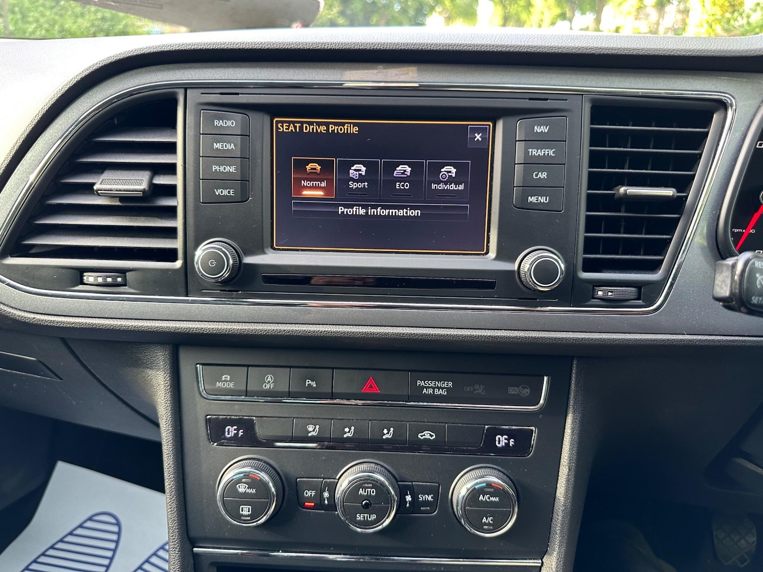 Used SEAT Leon 2015 for sale - 76995105: Photo 49