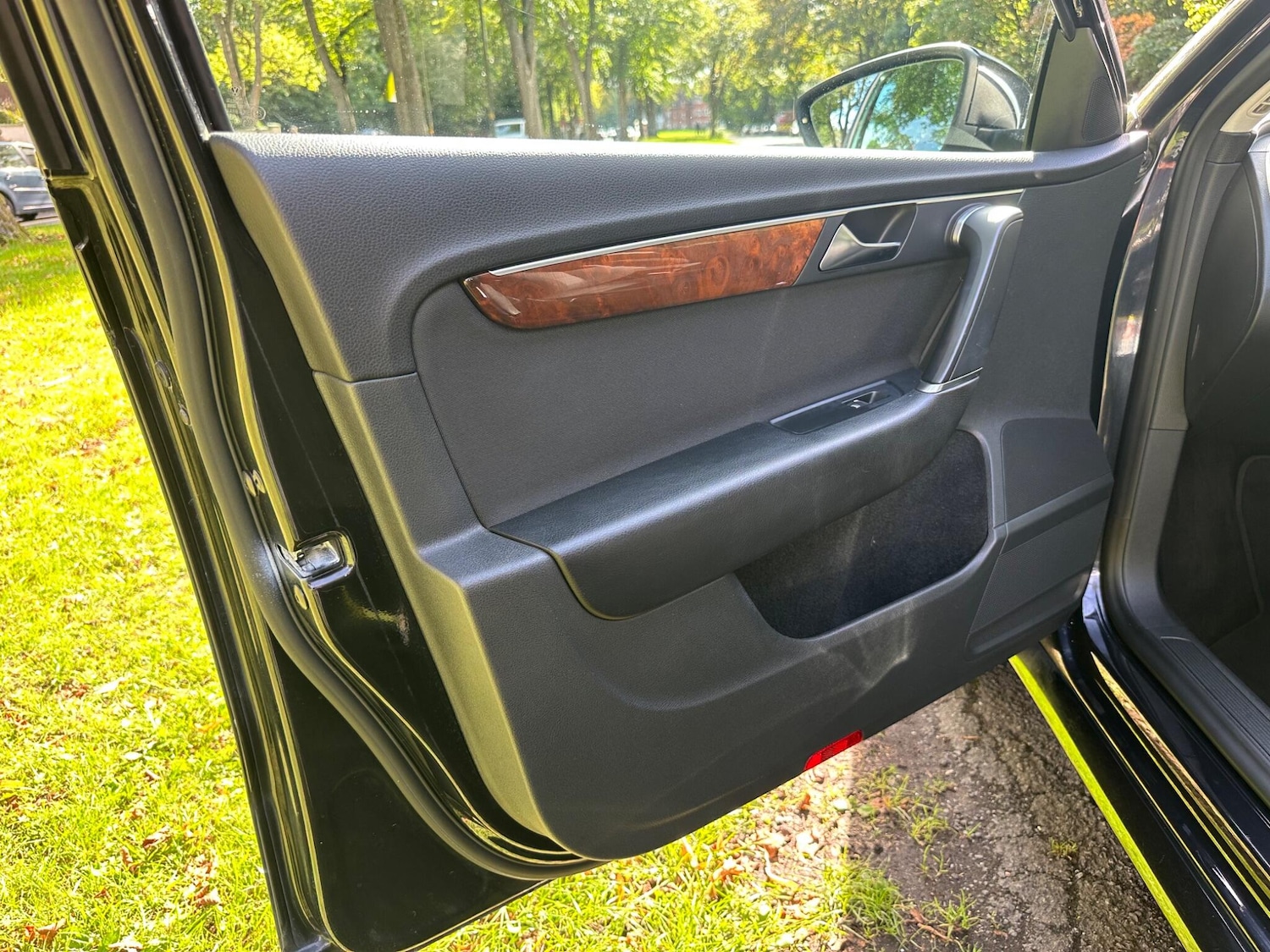 Used Volkswagen Passat for sale - 76523276: Photo 38