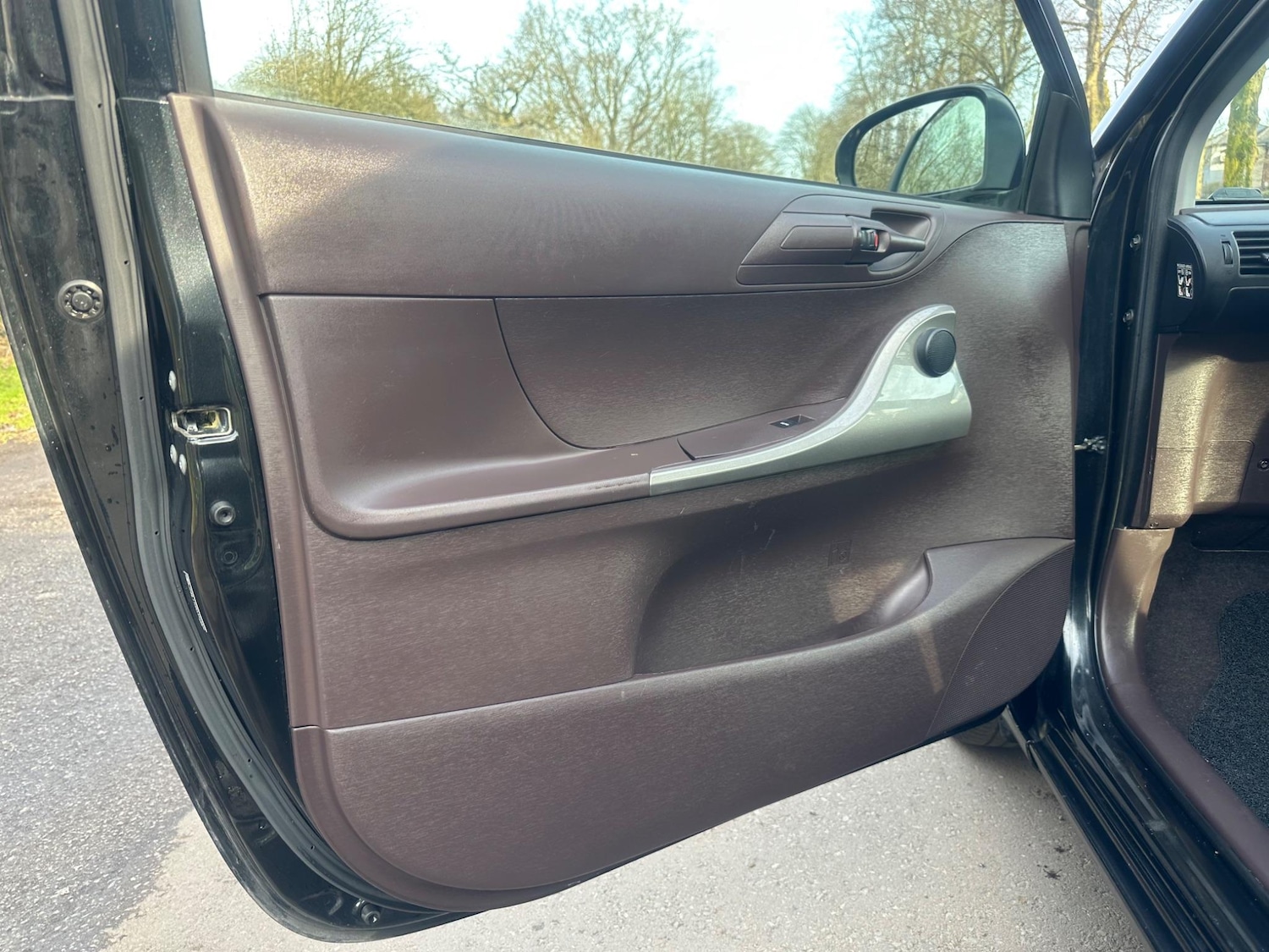 Used Toyota IQ 2009 for sale - 76993833: Photo 35