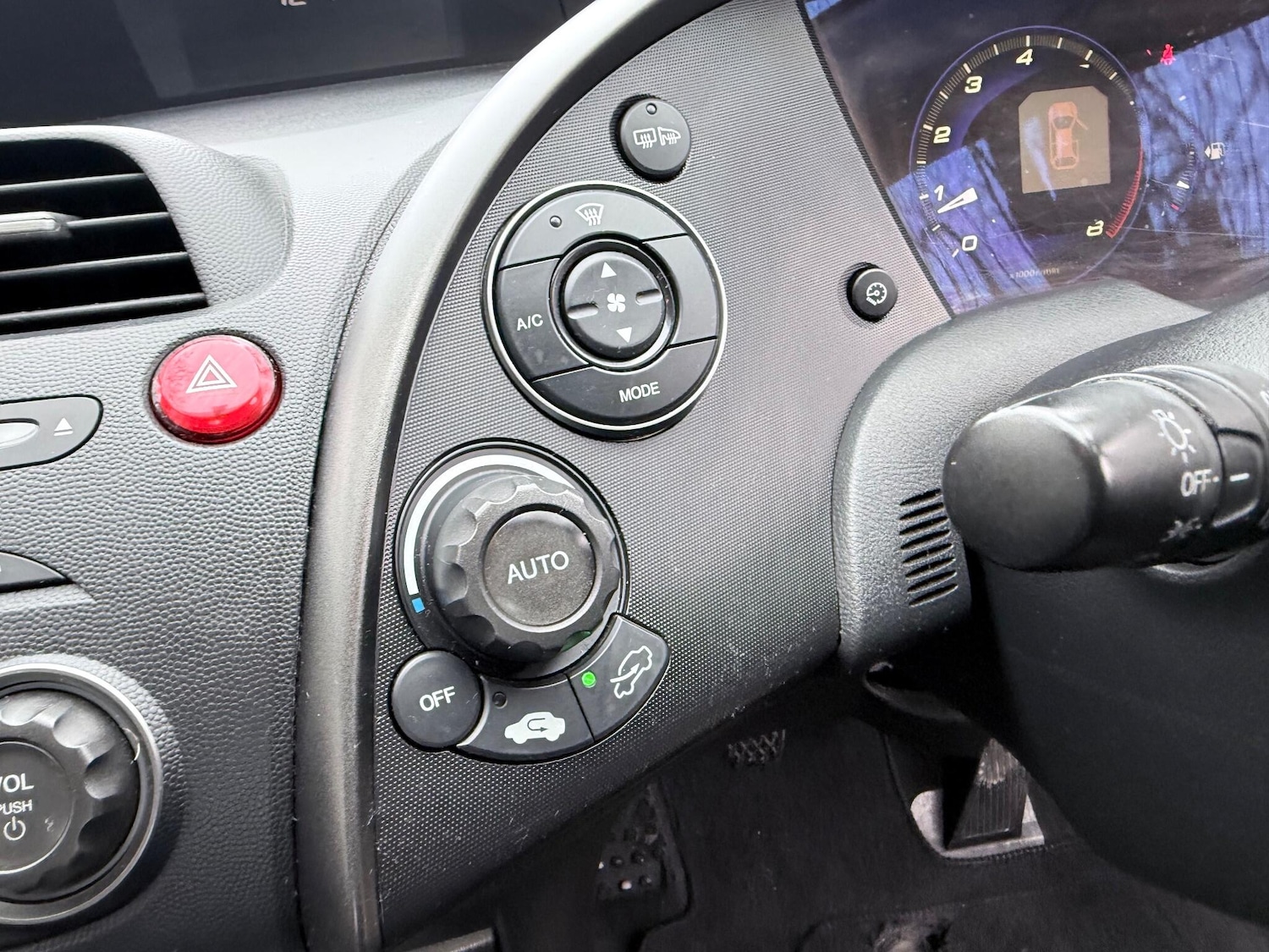 Used Honda Civic for sale - 76523295: Photo 24