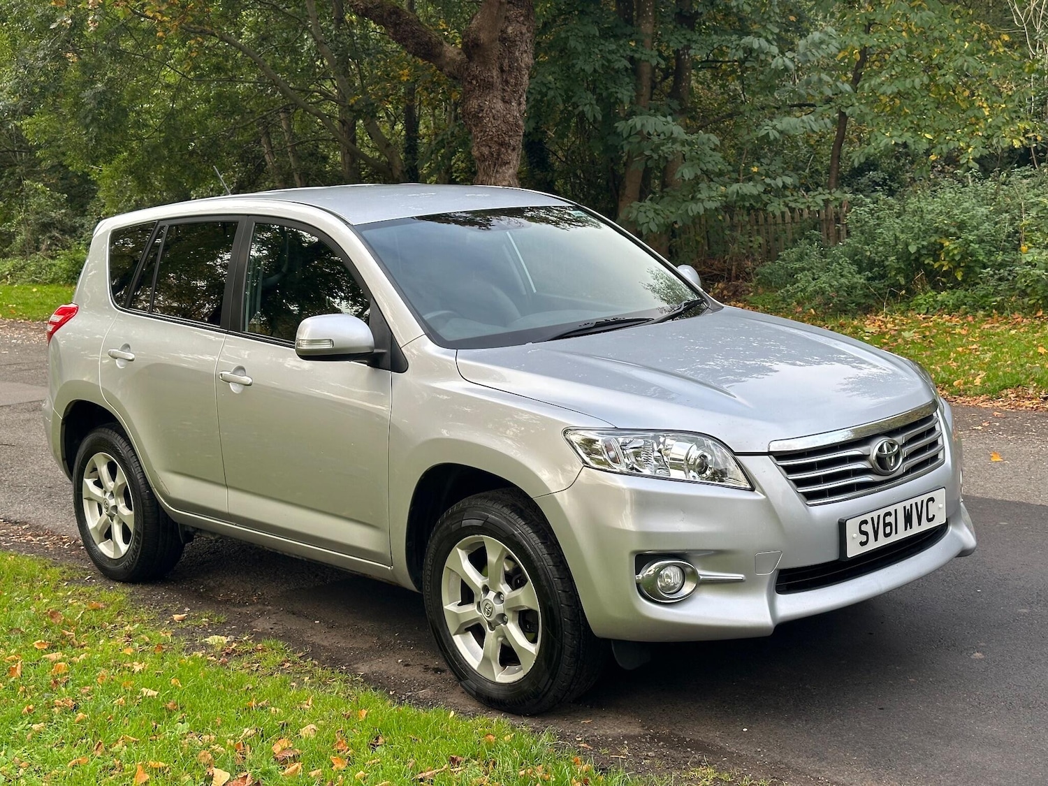 Used Toyota RAV4 for sale - 76523289: Photo 1