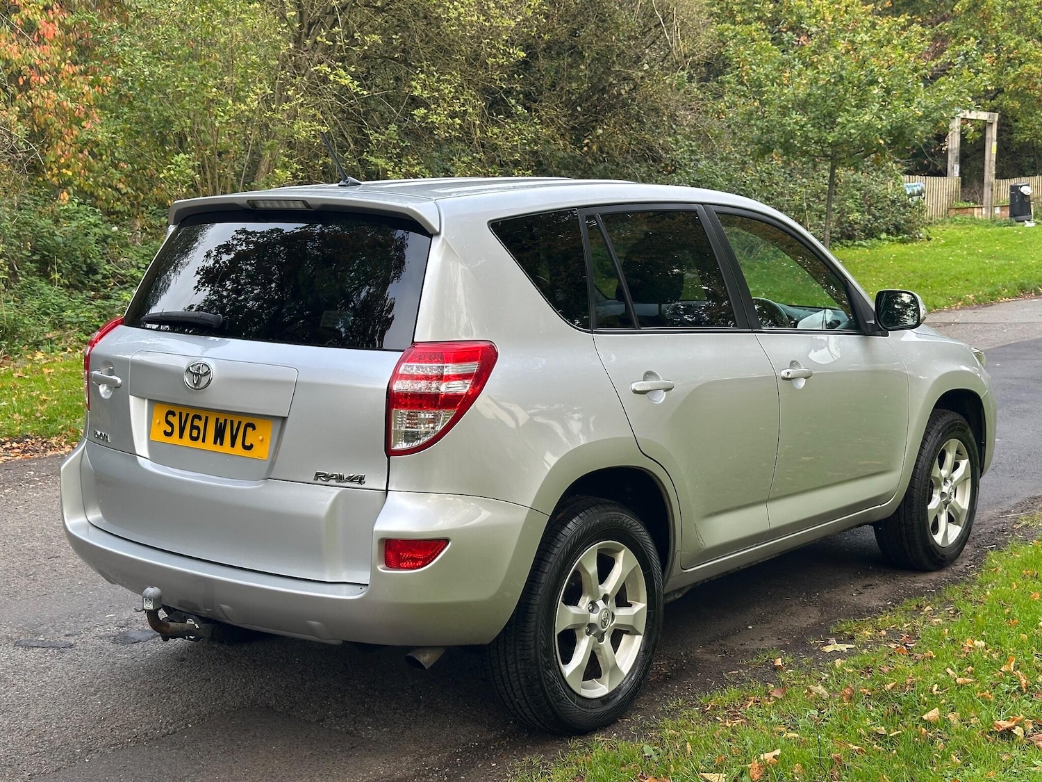 Used Toyota RAV4 for sale - 76523289: Photo 14