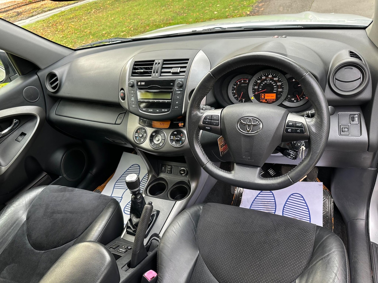 Used Toyota RAV4 for sale - 76523289: Photo 18