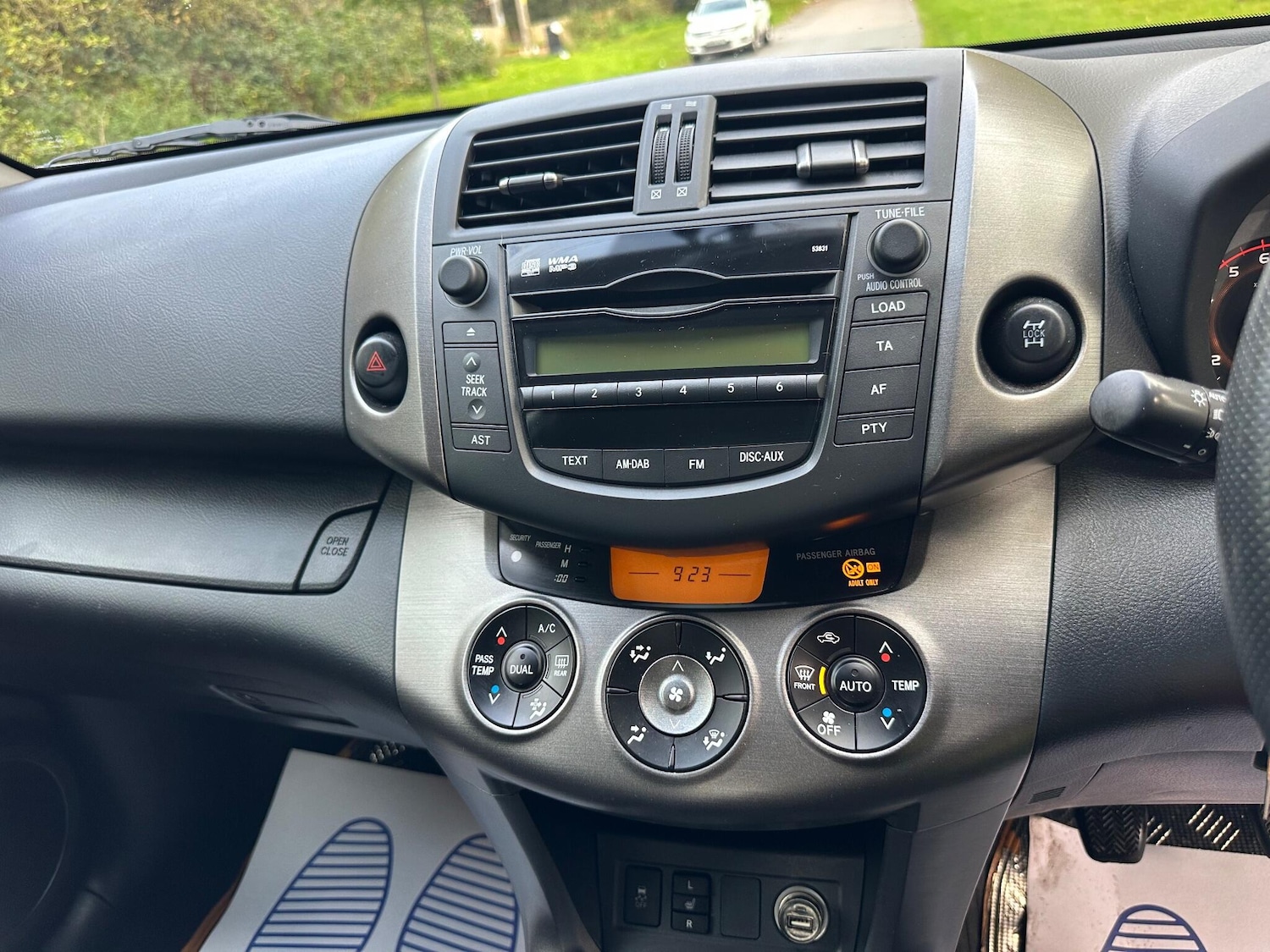 Used Toyota RAV4 for sale - 76523289: Photo 21