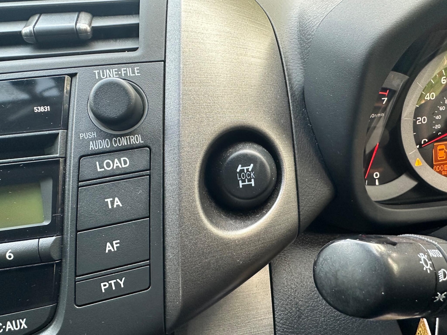 Used Toyota RAV4 for sale - 76523289: Photo 28