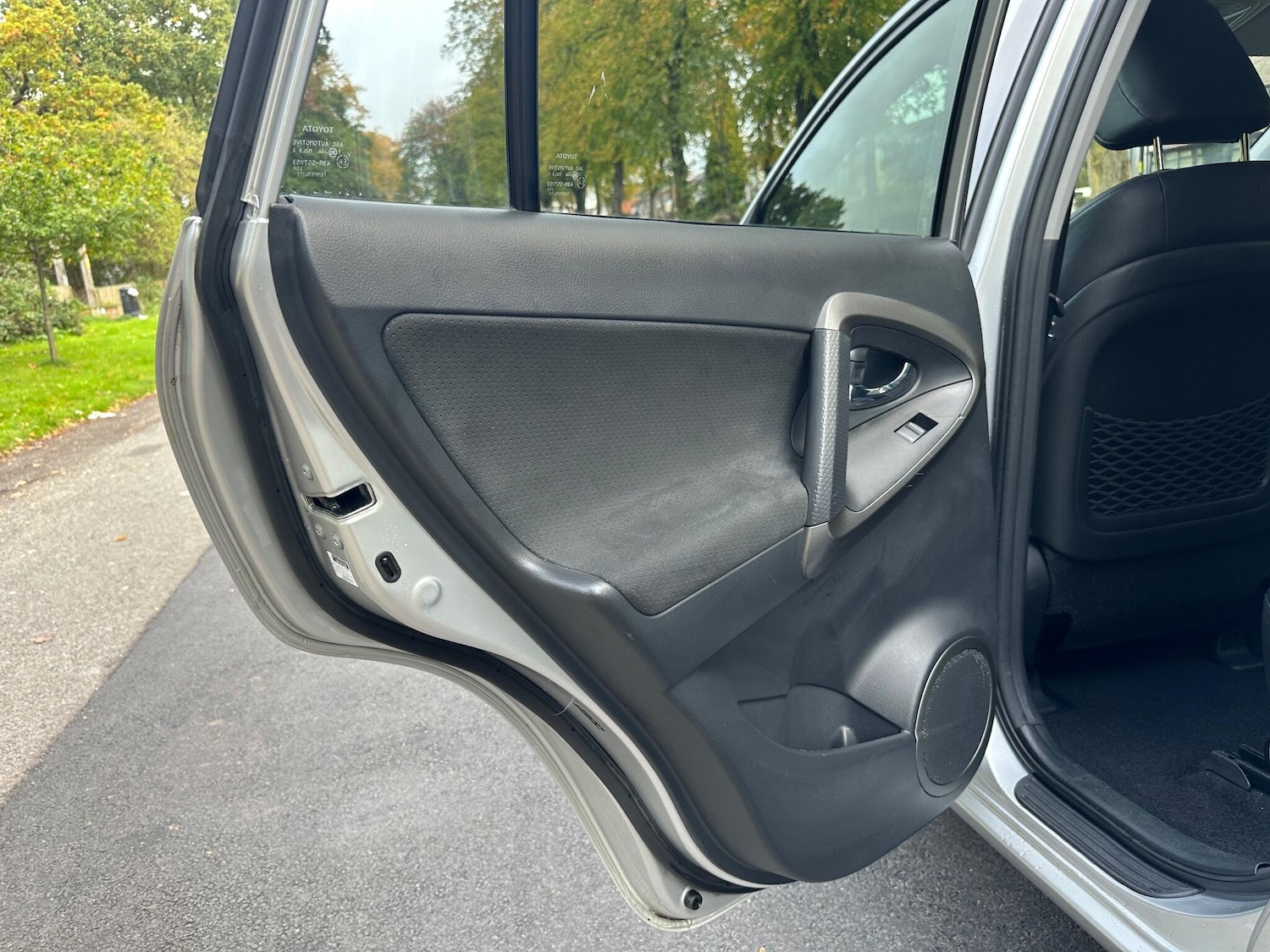 Used Toyota RAV4 for sale - 76523289: Photo 39