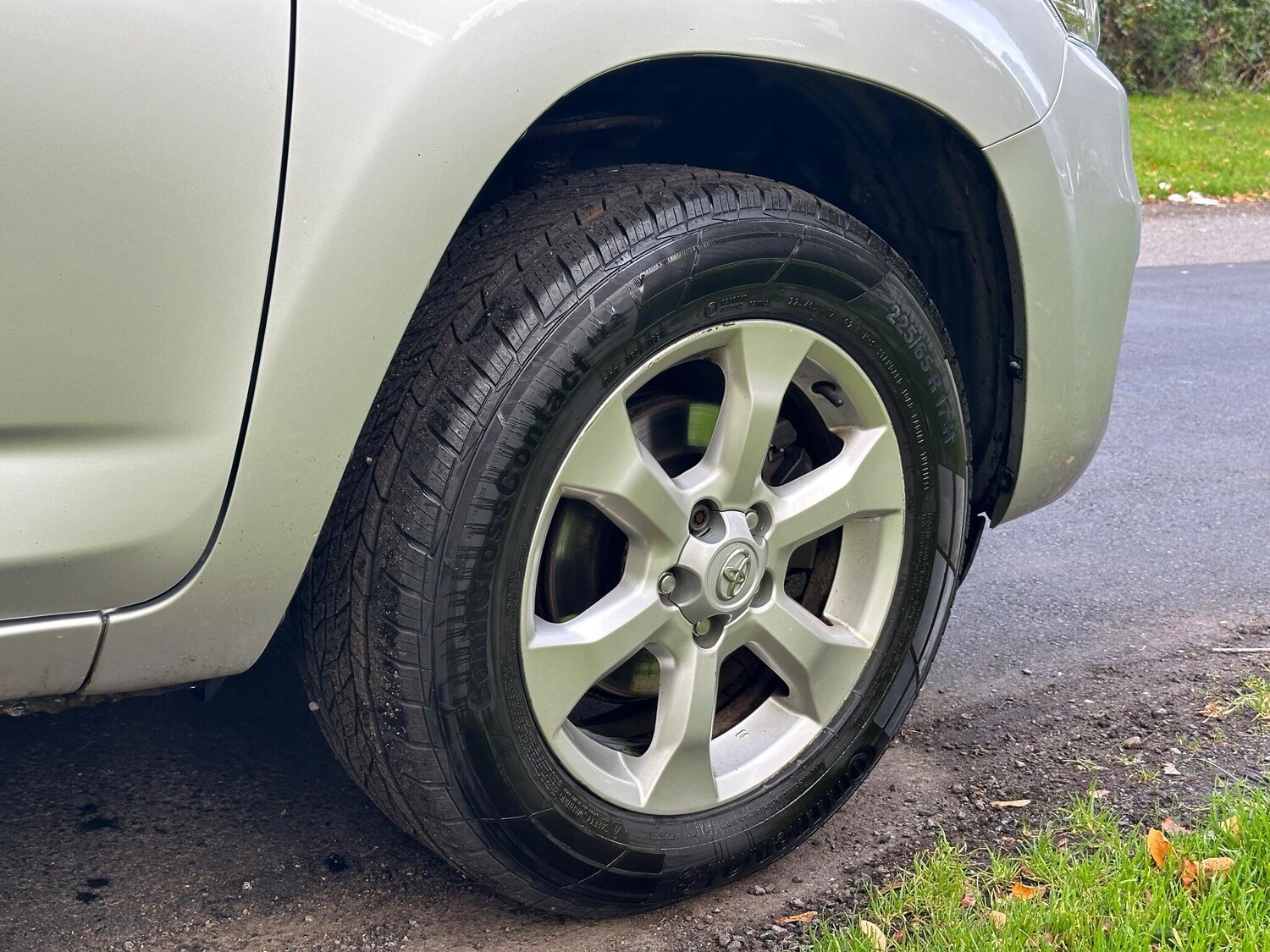 Used Toyota RAV4 for sale - 76523289: Photo 42