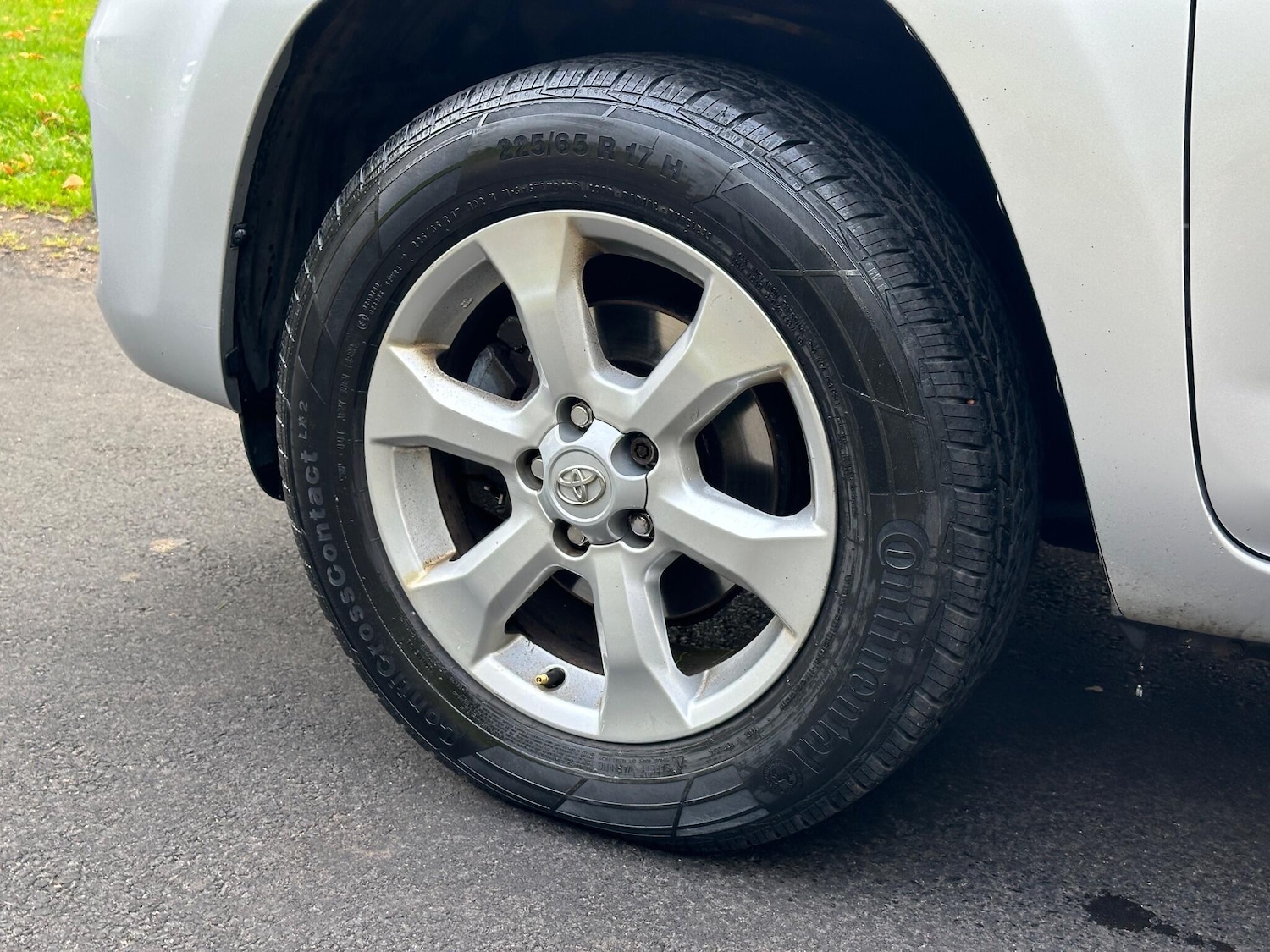 Used Toyota RAV4 for sale - 76523289: Photo 44