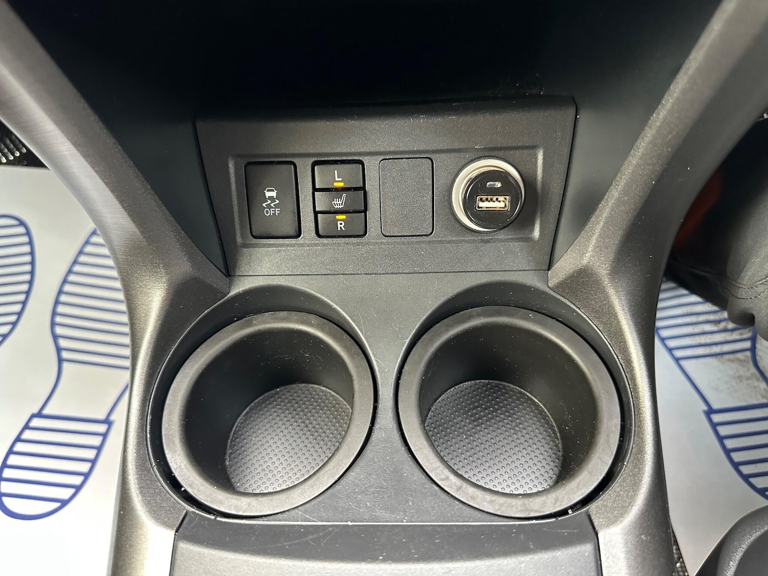 Used Toyota RAV4 for sale - 76523289: Photo 60