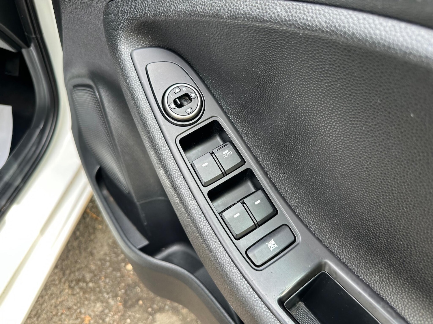 Used Hyundai i20 2018 for sale - 76988627: Photo 38