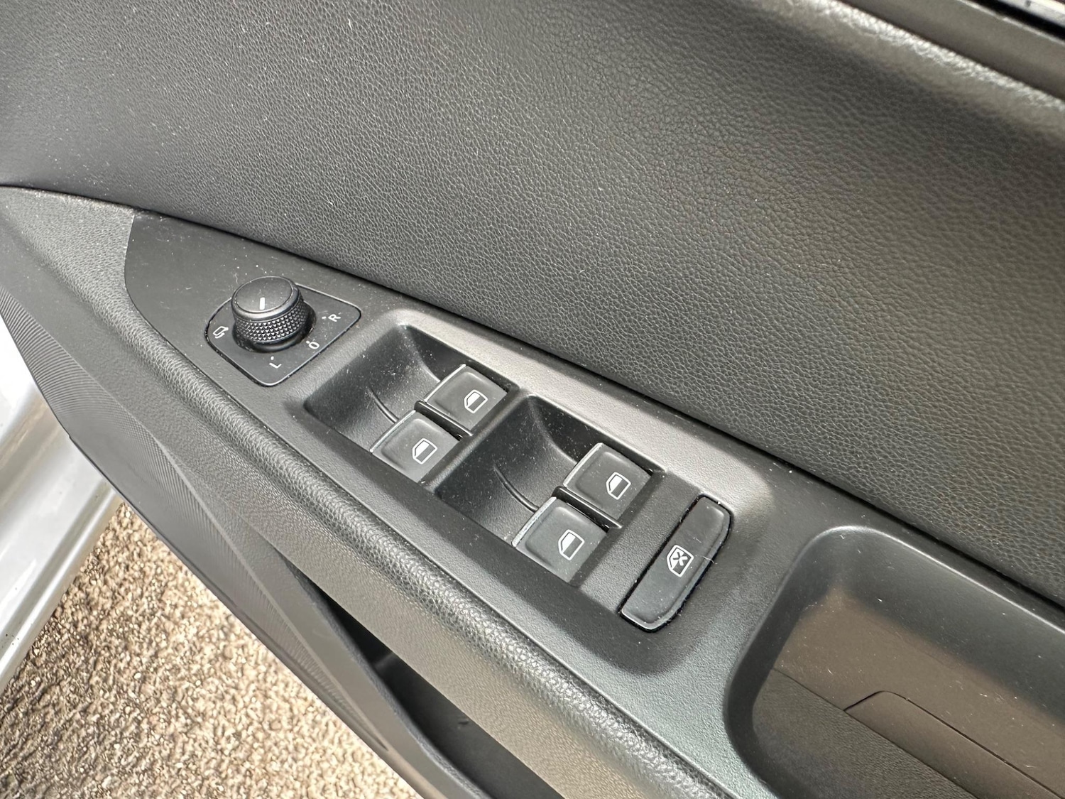 Used SEAT Leon for sale - 76523294: Photo 42