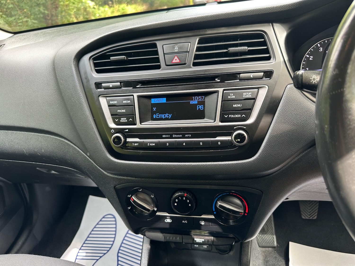 Used Hyundai i20 for sale - 76523281: Photo 44