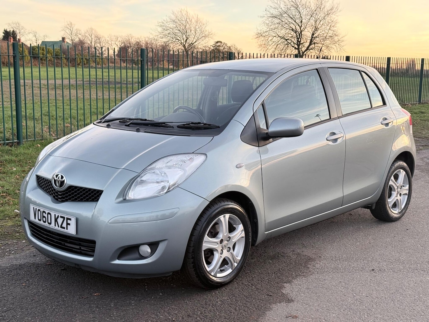 Used Toyota Yaris 2010 for sale - 76658553: Photo 1