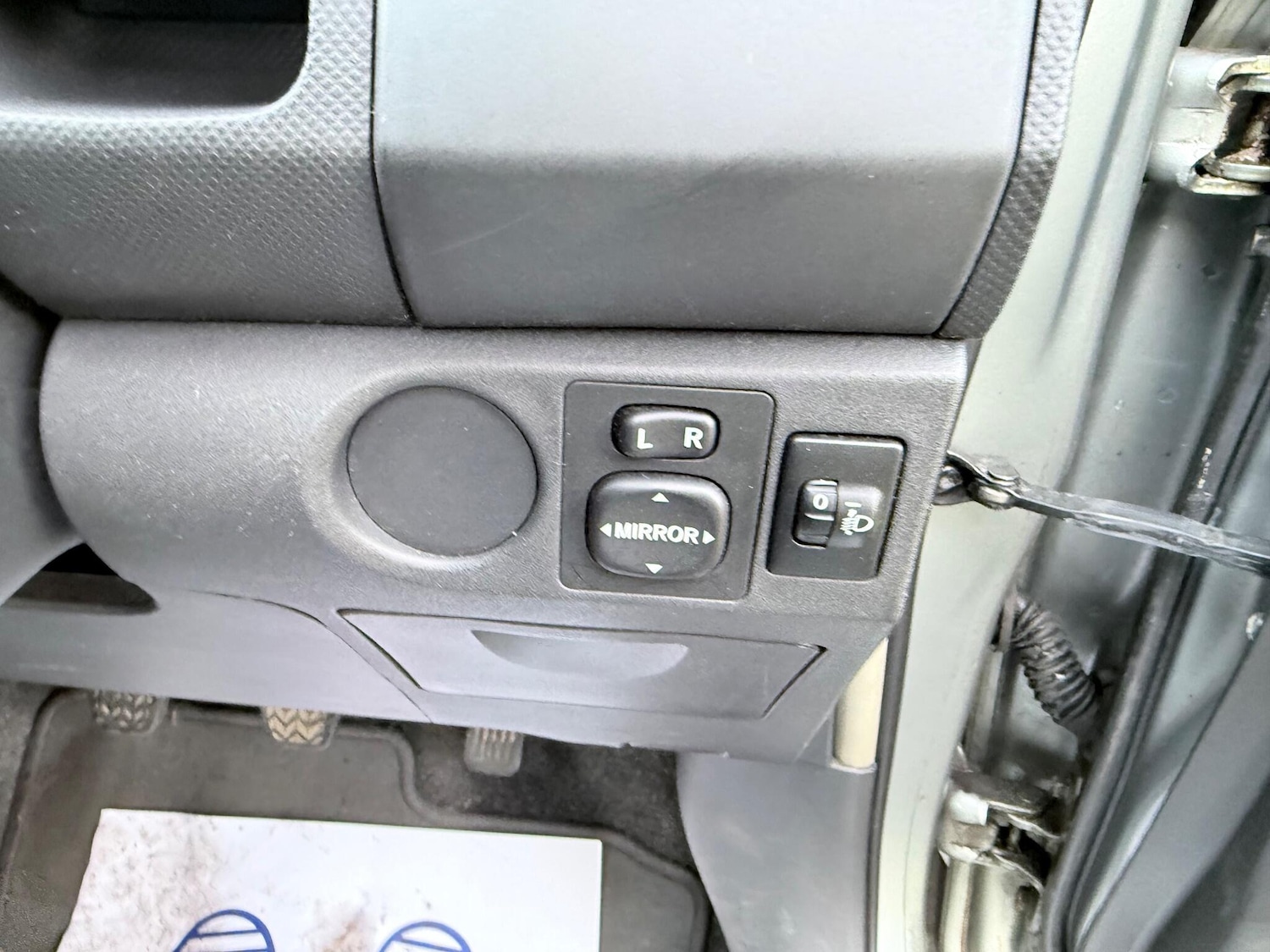 Used Toyota Yaris 2010 for sale - 76658553: Photo 27