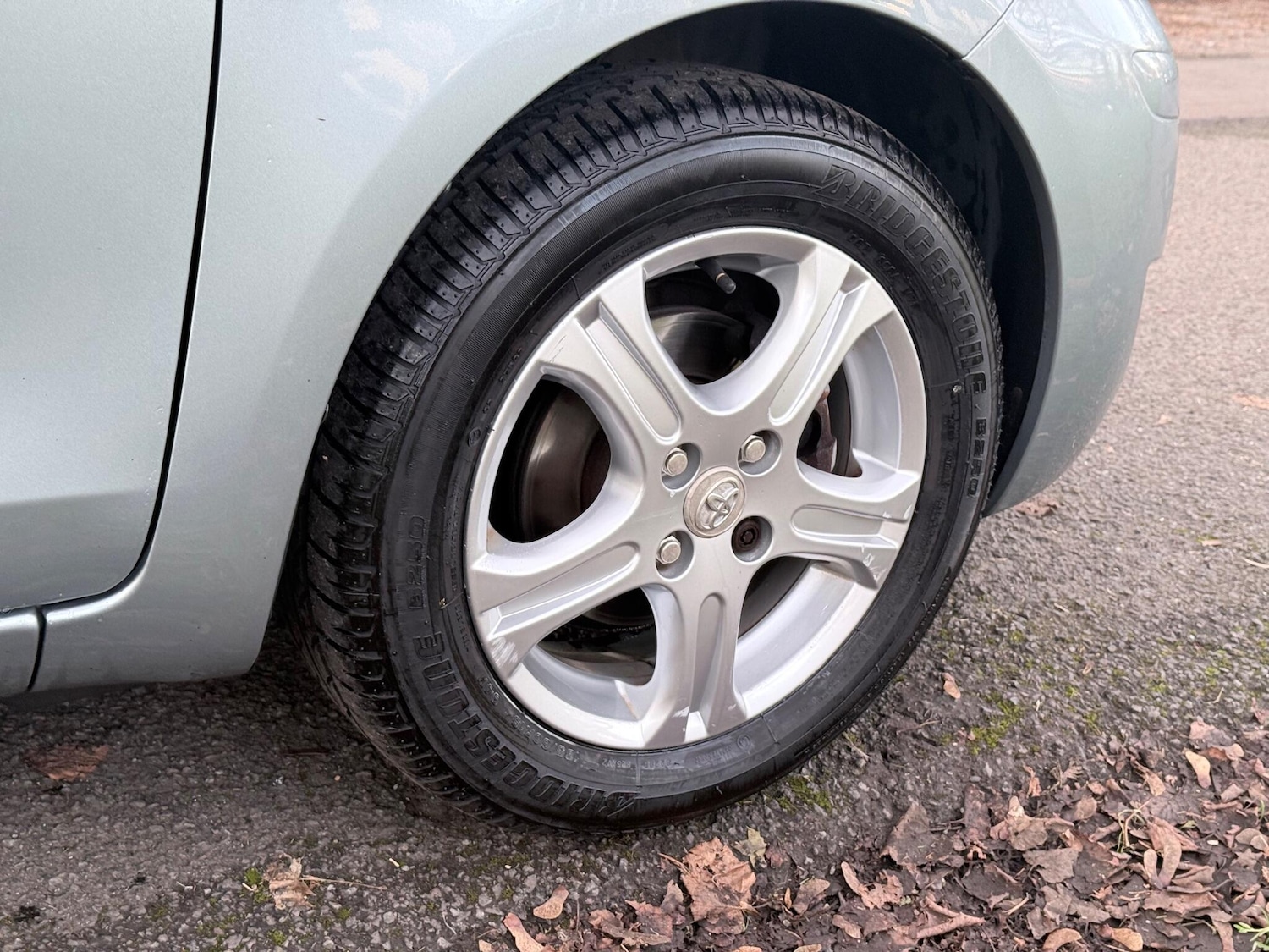 Used Toyota Yaris 2010 for sale - 76658553: Photo 36