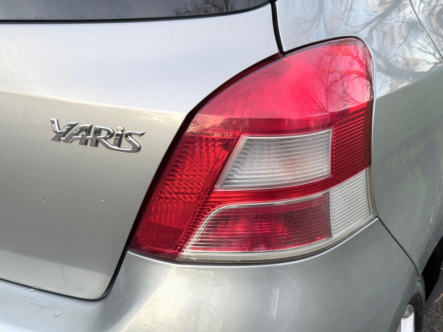 Used Toyota Yaris 2010 for sale - 76658553: Photo 48