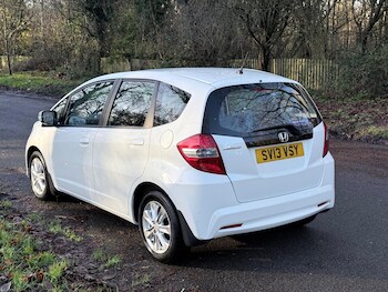 Used Honda Jazz 2013 for sale - 76786759: Photo