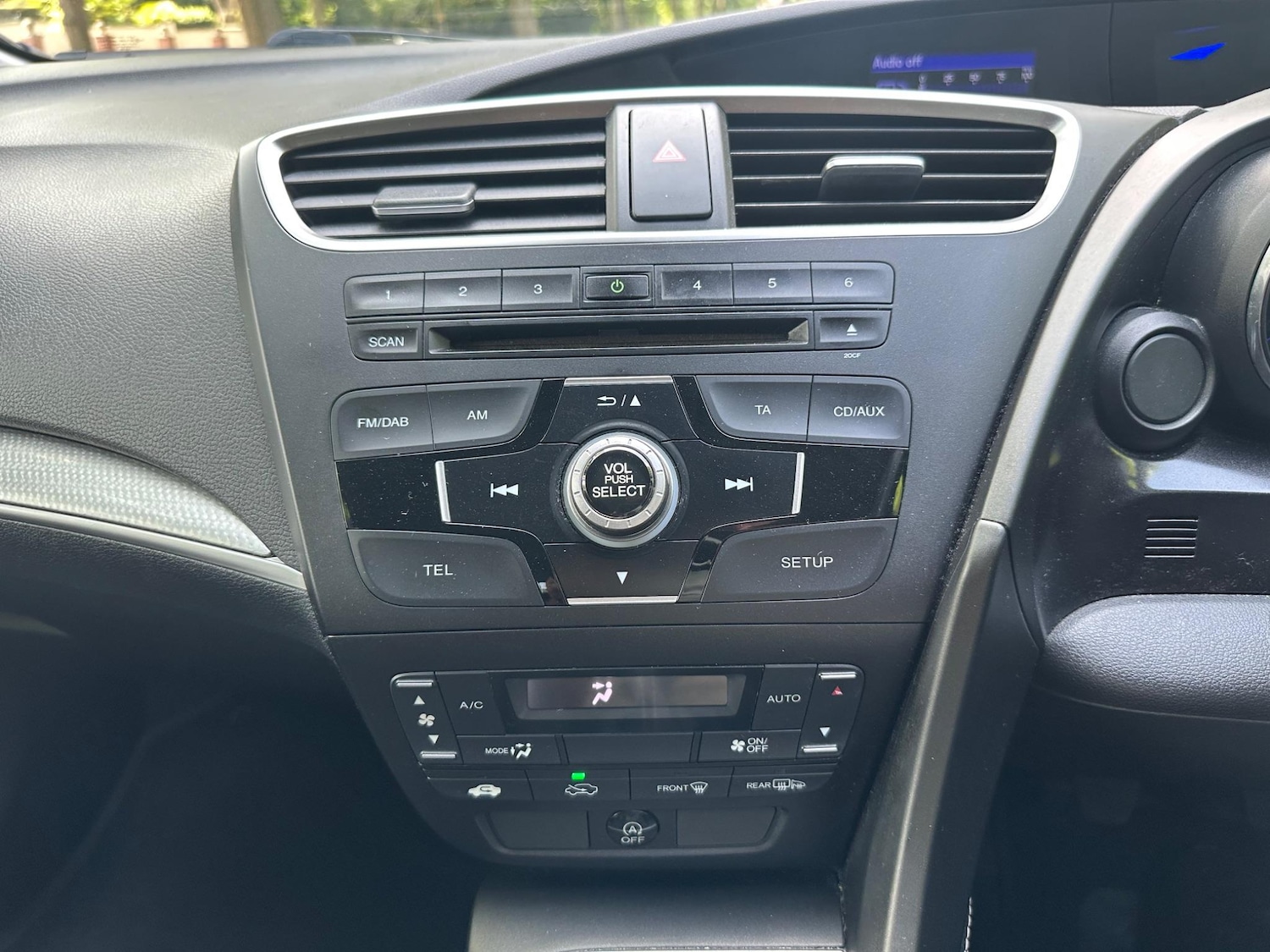 Used Honda Civic for sale - 76523282: Photo 16