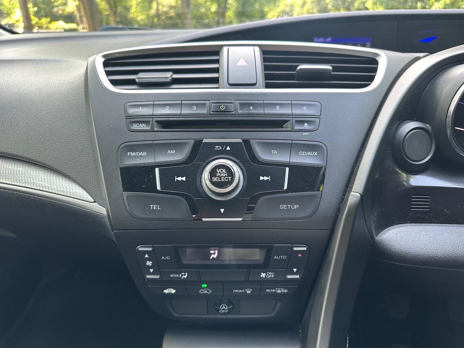 Used Honda Civic for sale - 76523282: Photo 17