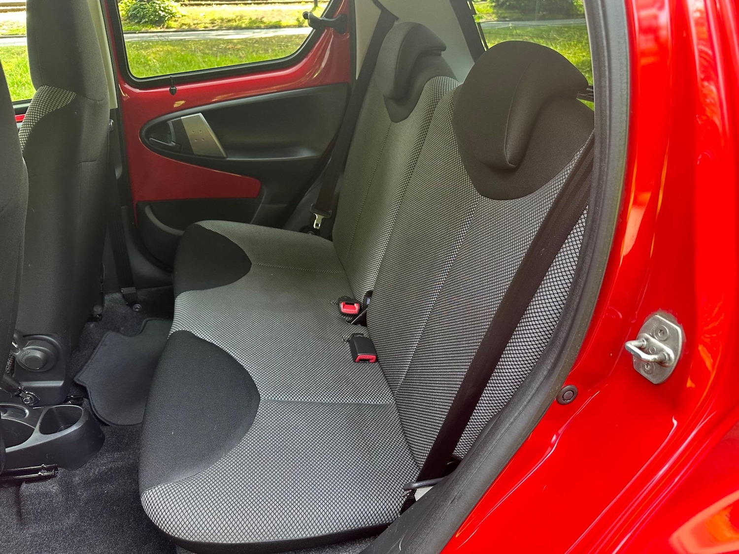 Used Toyota AYGO for sale - 76523290: Photo 26