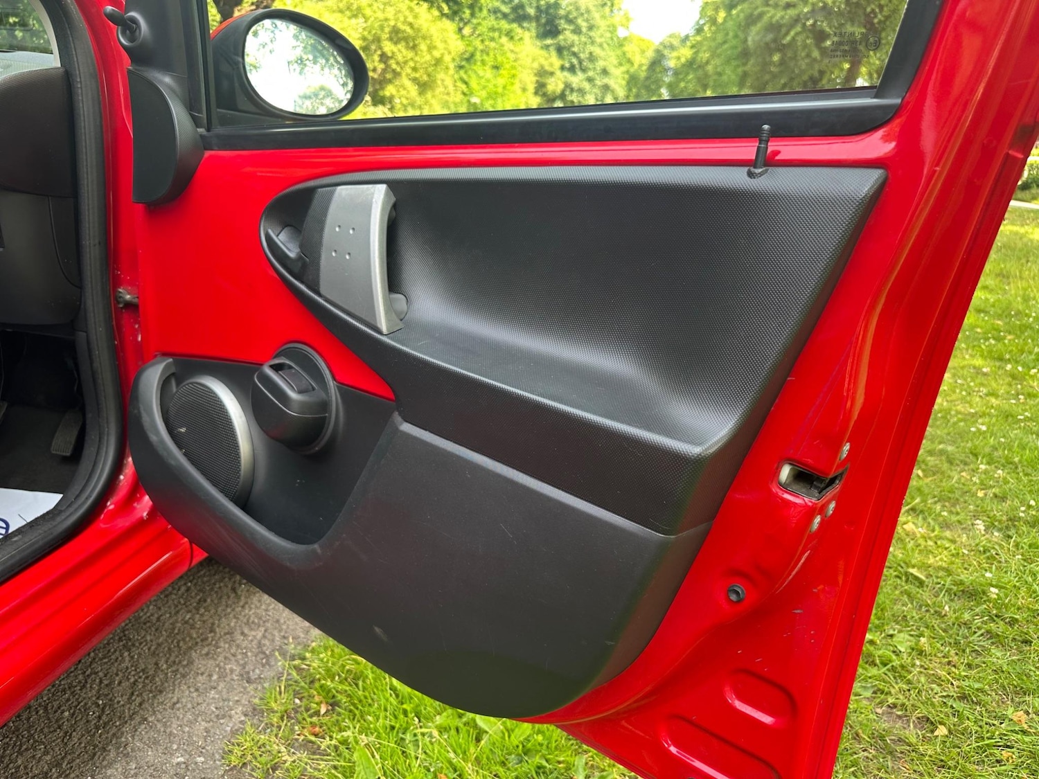 Used Toyota AYGO for sale - 76523290: Photo 28