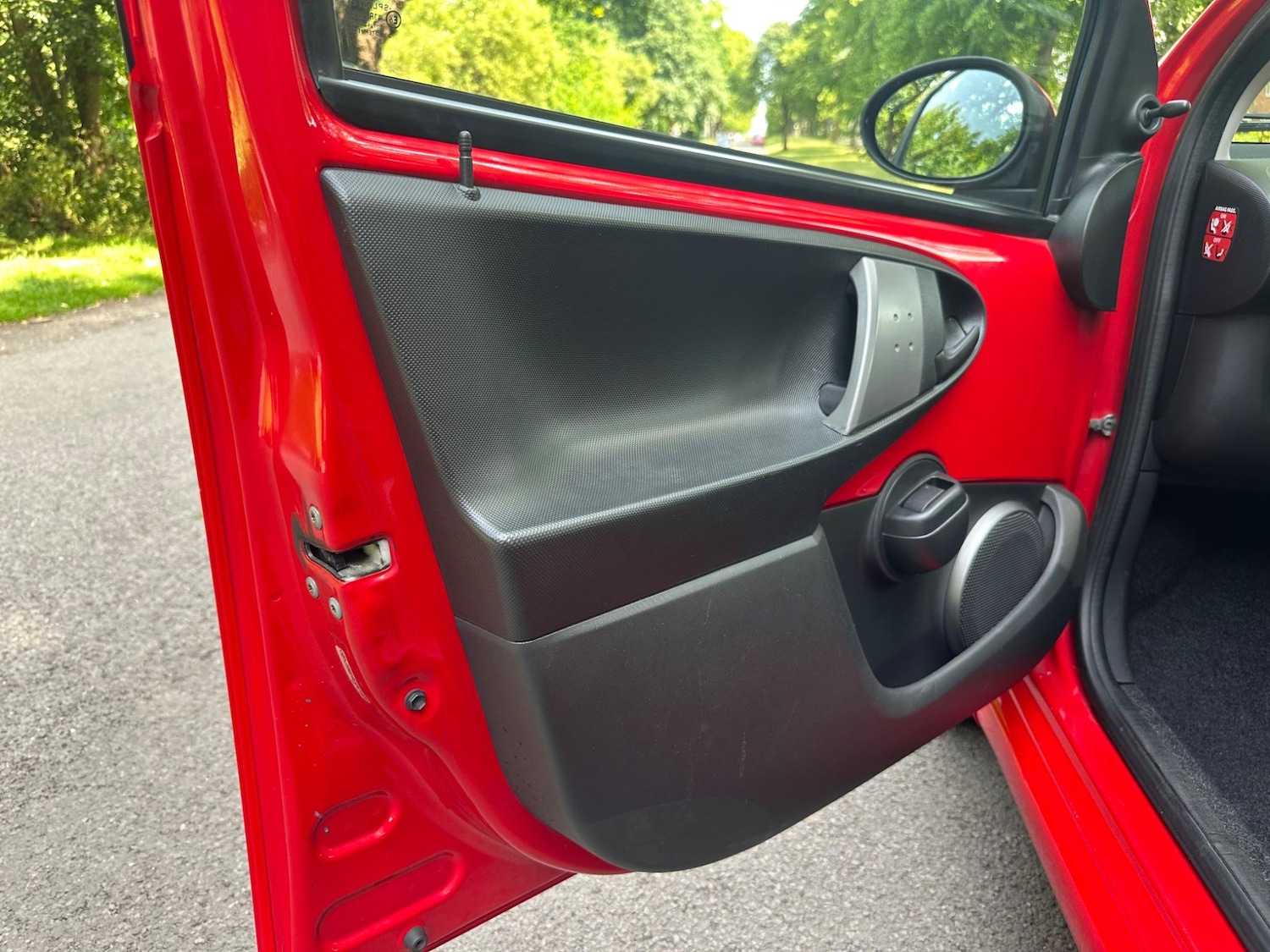 Used Toyota AYGO for sale - 76523290: Photo 31