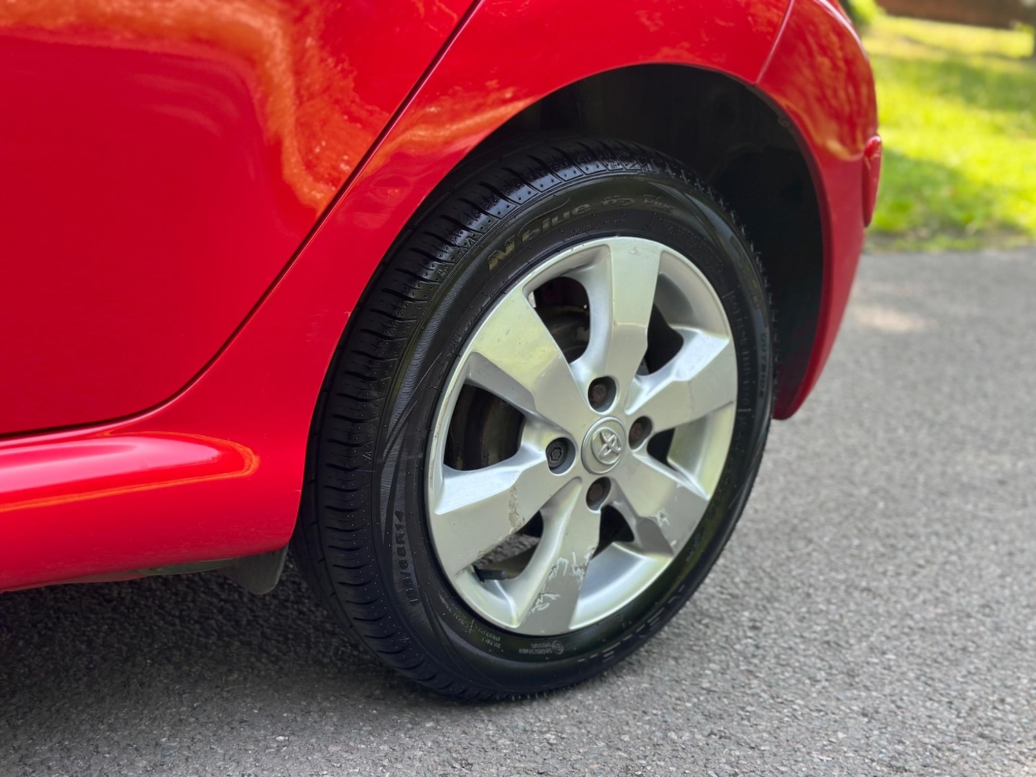 Used Toyota AYGO for sale - 76523290: Photo 32