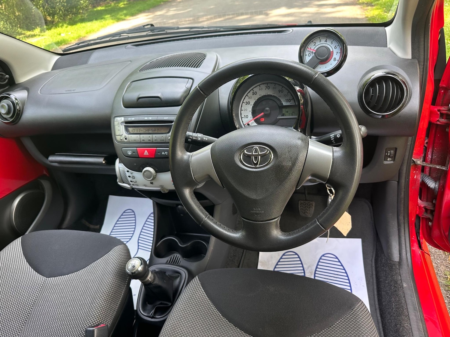 Used Toyota AYGO for sale - 76523290: Photo 47