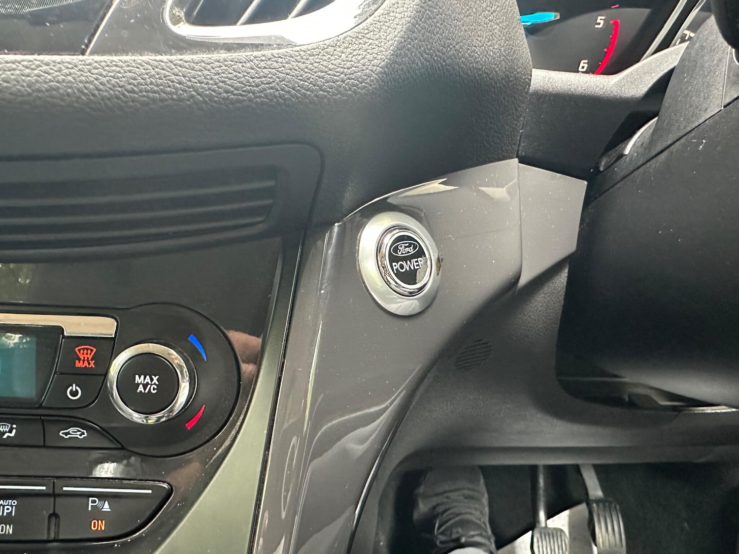 Used Ford Kuga for sale - 76523287: Photo 24