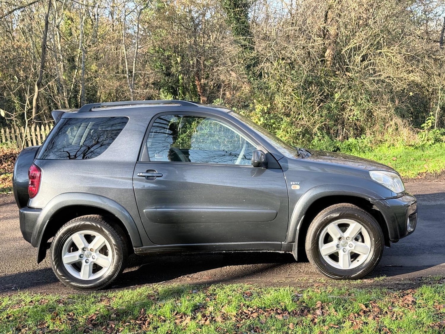 Used Toyota RAV4 2005 for sale - 76667365: Photo 12