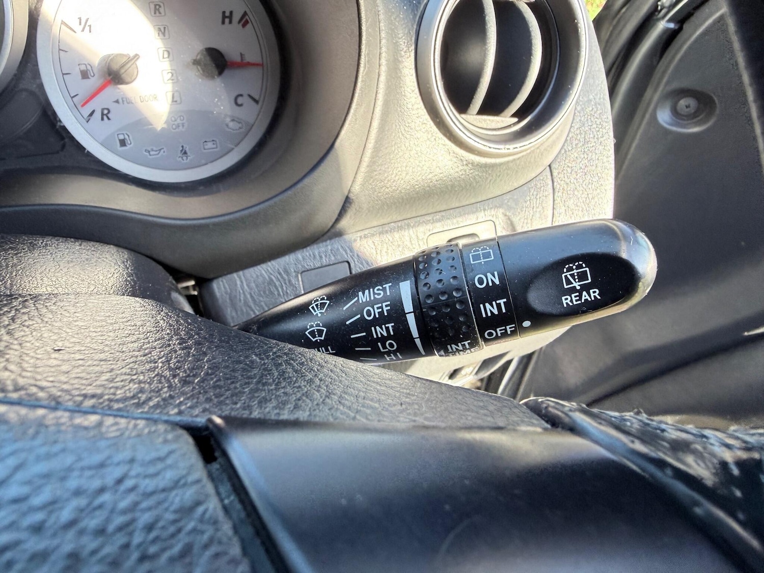 Used Toyota RAV4 2005 for sale - 76667365: Photo 31