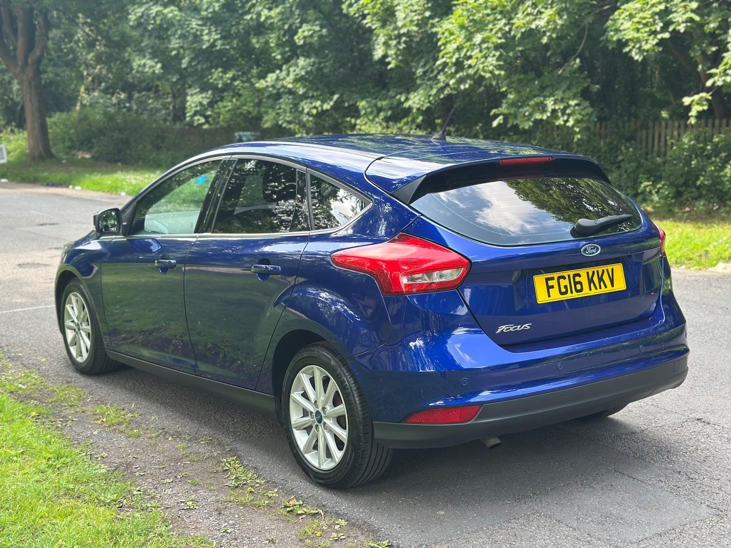 Used Ford Focus for sale - 76523283: Photo 2