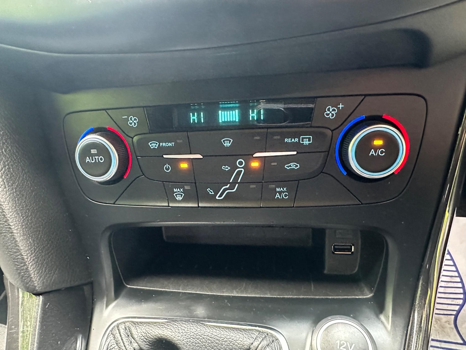 Used Ford Focus for sale - 76523283: Photo 32