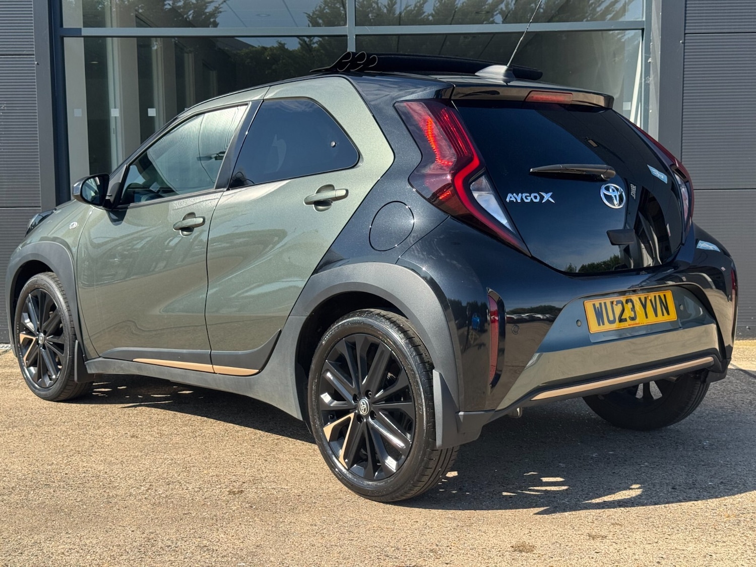 Used Toyota Aygo X 2023 for sale - 75954789: Photo 15