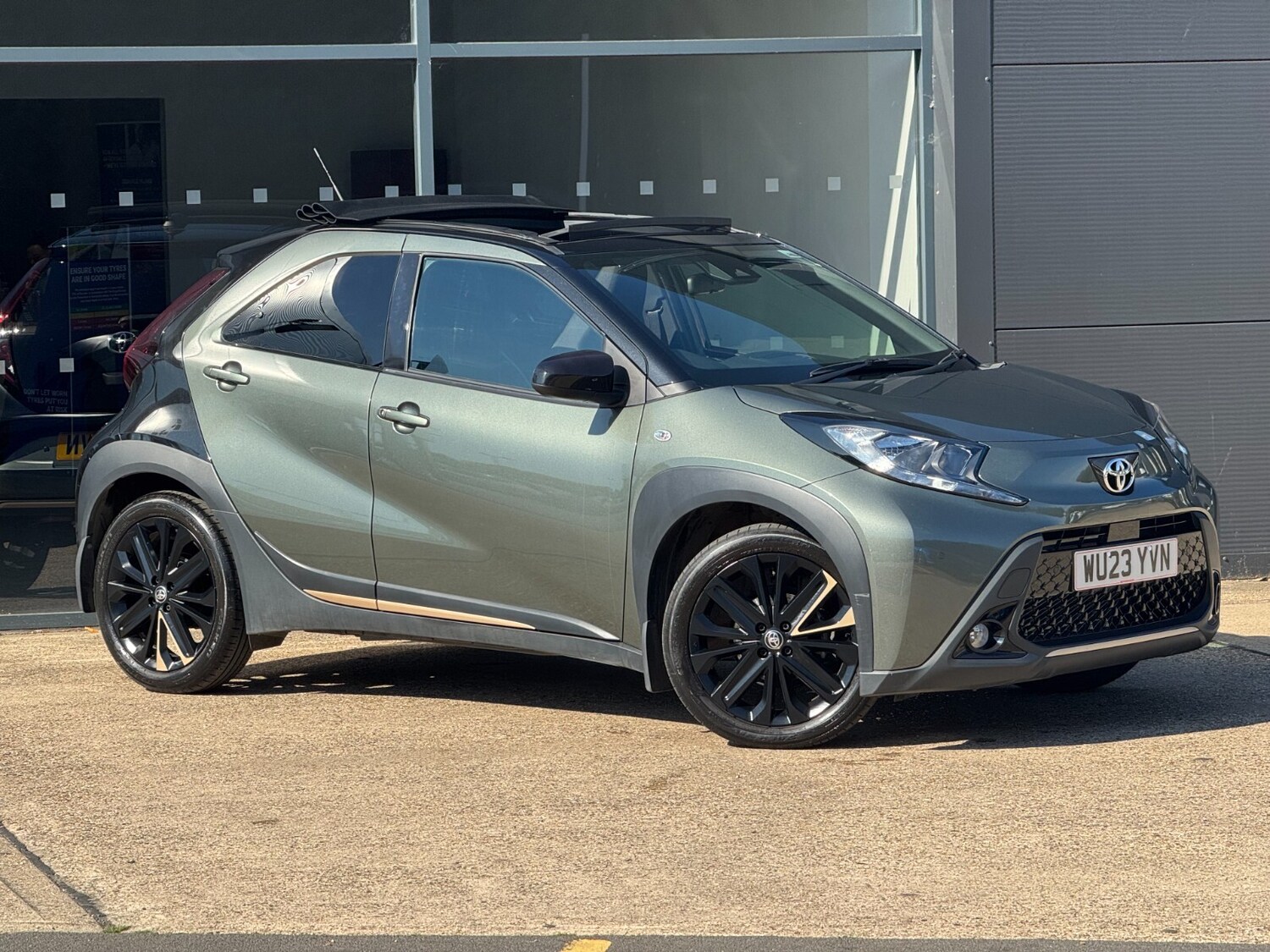 Used Toyota Aygo X 2023 for sale - 75954789: Photo 25