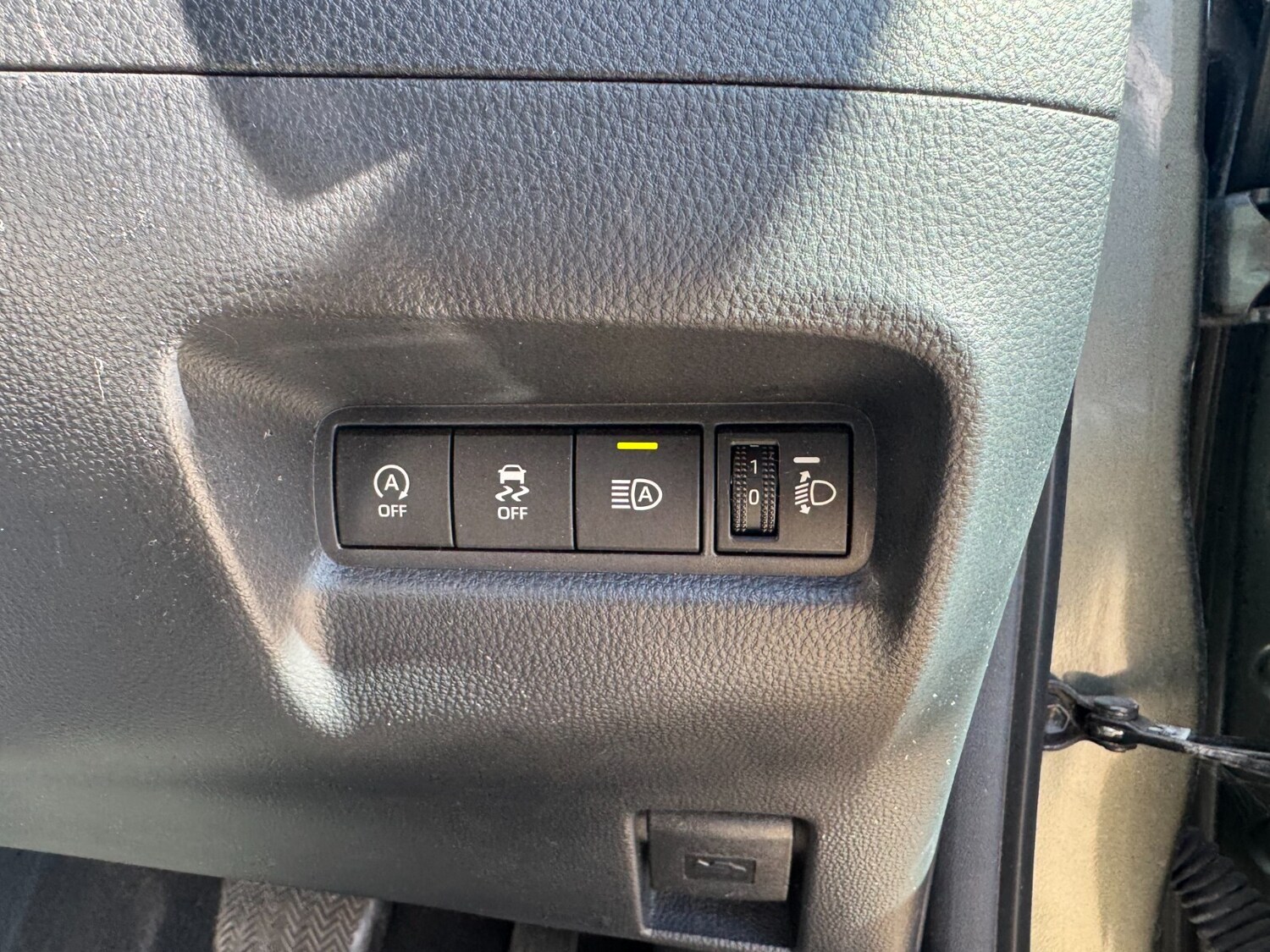 Used Toyota Aygo X 2023 for sale - 75954789: Photo 31