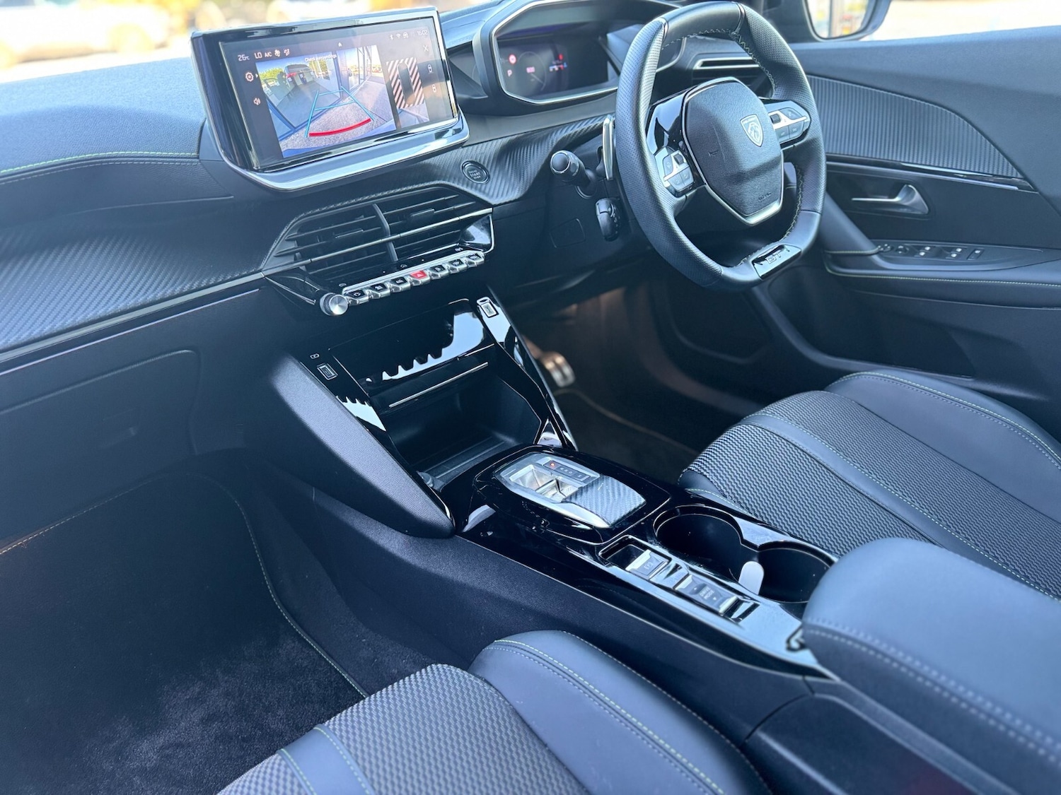 Used Peugeot 2008 2024 for sale - 76018256: Photo 24