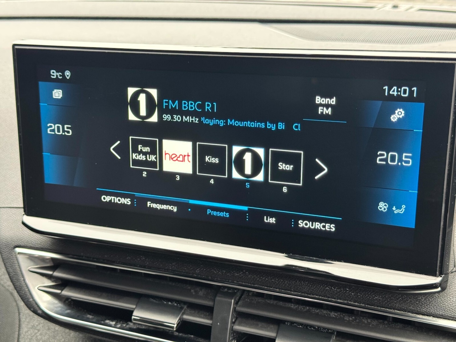 Used Peugeot 3008 2022 for sale - 77634650: Photo 3