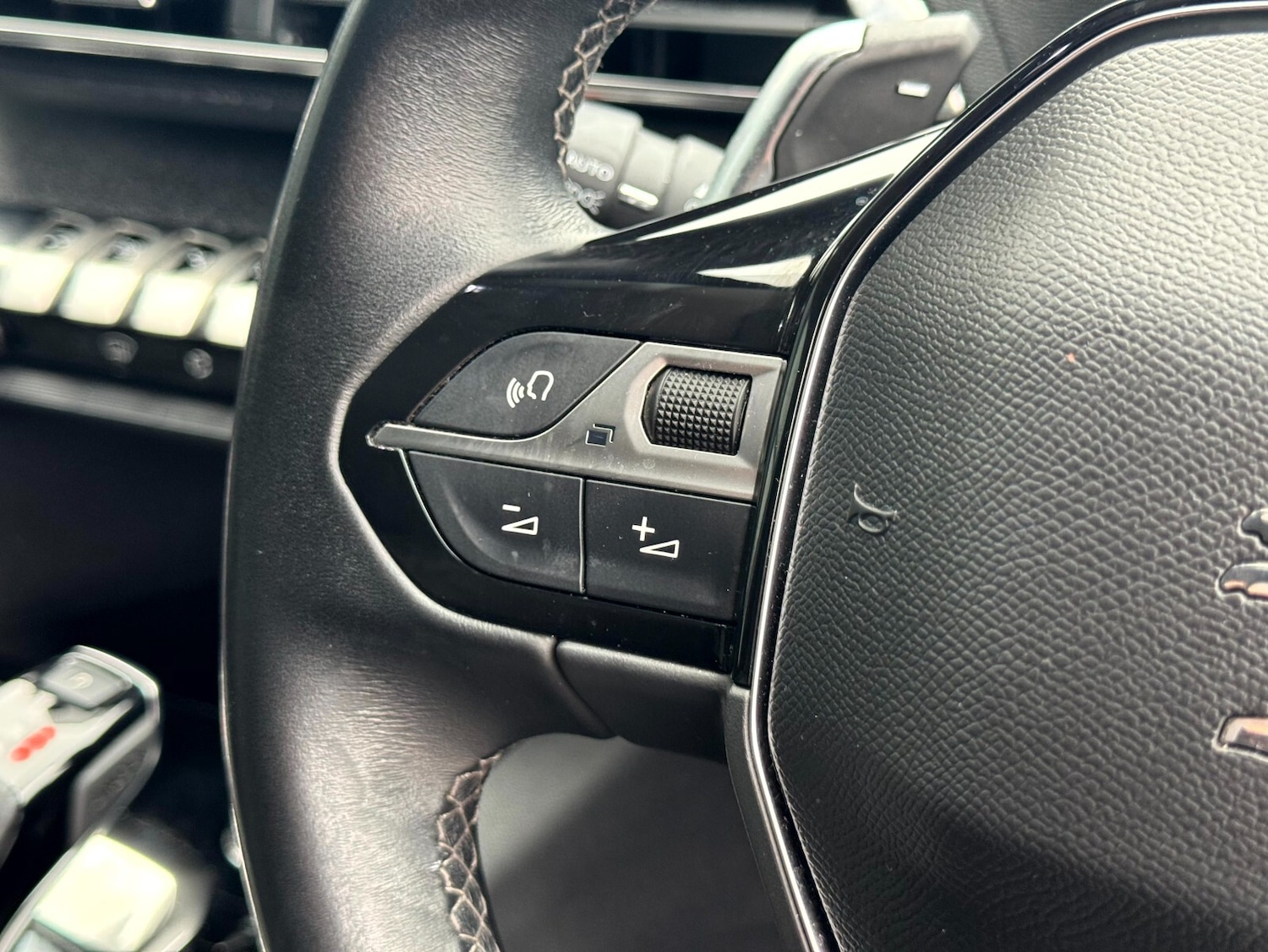 Used Peugeot 3008 2022 for sale - 77634650: Photo 31