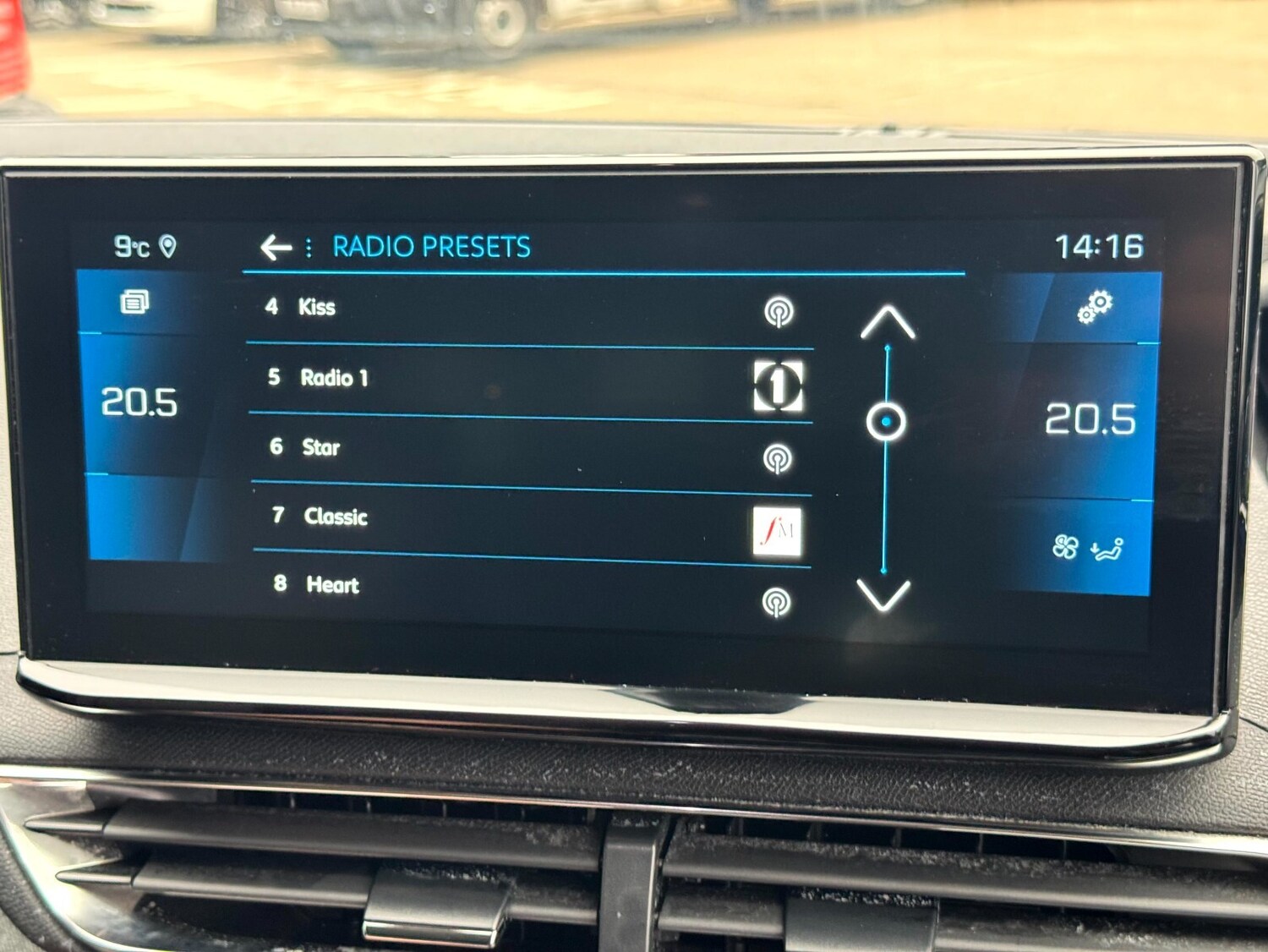 Used Peugeot 3008 2022 for sale - 77634650: Photo 39