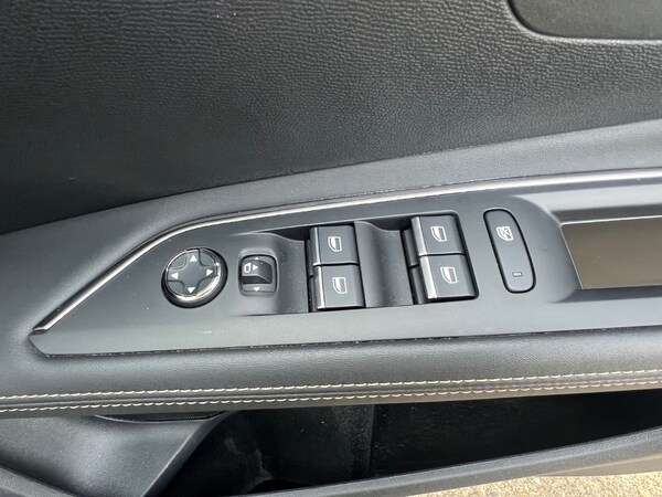 Used Peugeot 3008 2022 for sale - 75501975: Photo 29