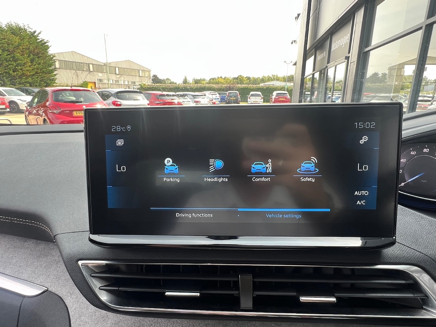 Used Peugeot 3008 2022 for sale - 75501975: Photo 32