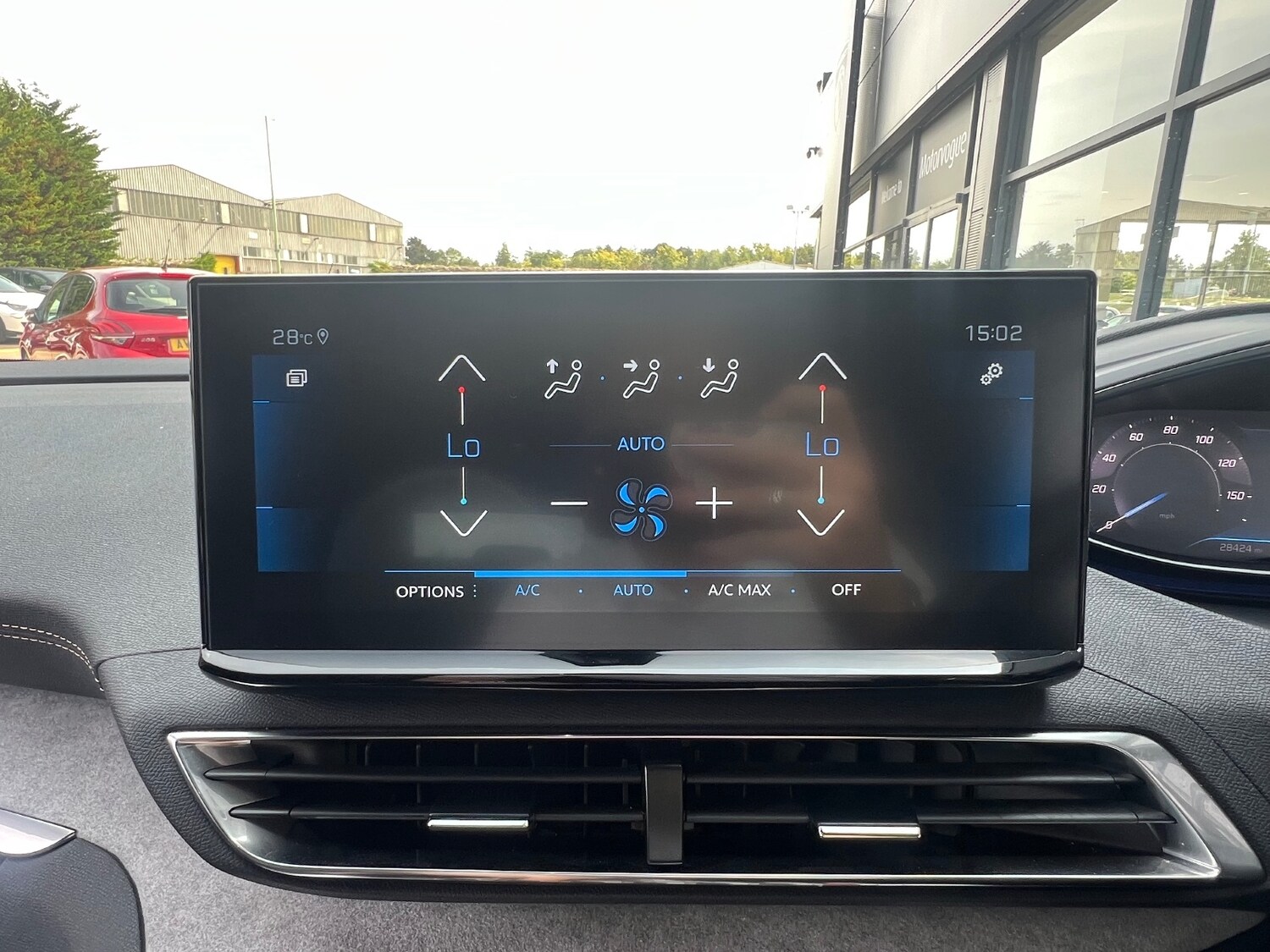 Used Peugeot 3008 2022 for sale - 75501975: Photo 35